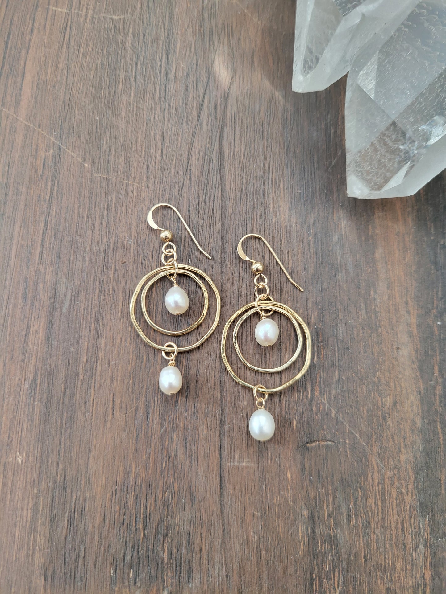 Double Circle Pearl Earrings