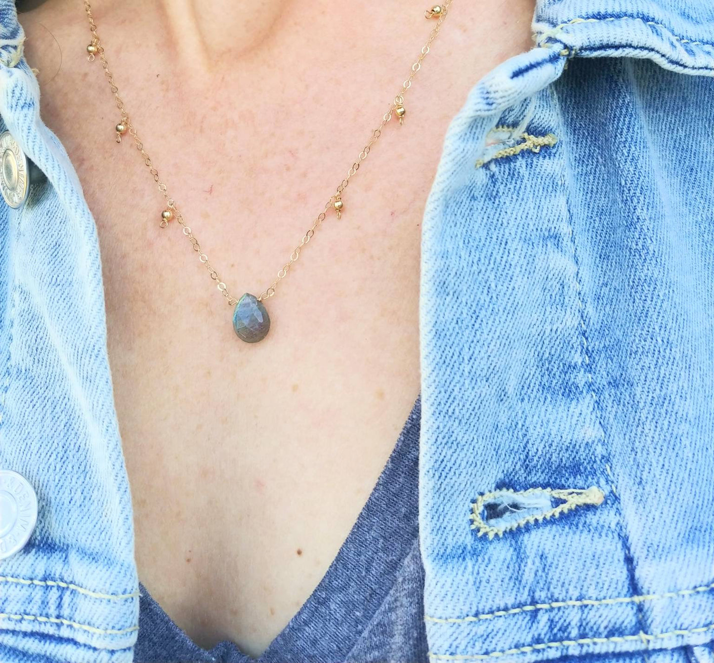 Dainty Labradorite Gemstone Necklace